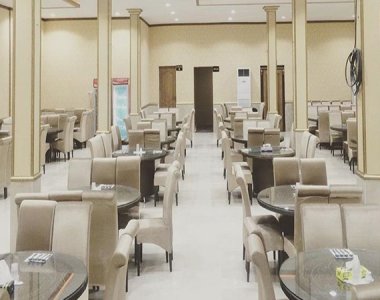 تالار پذیرایی قصر مجلل2